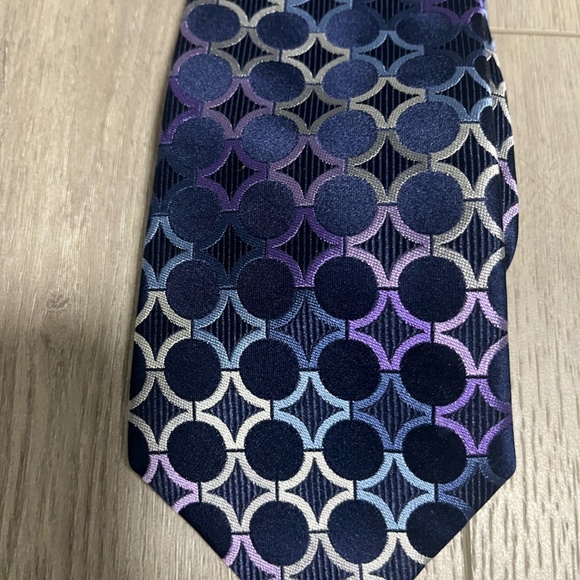 MICHAEL KORS Men's 100% Silk Necktie Designer CIRCLES Black/Purple/Gray EUC - Picture 2 of 5
